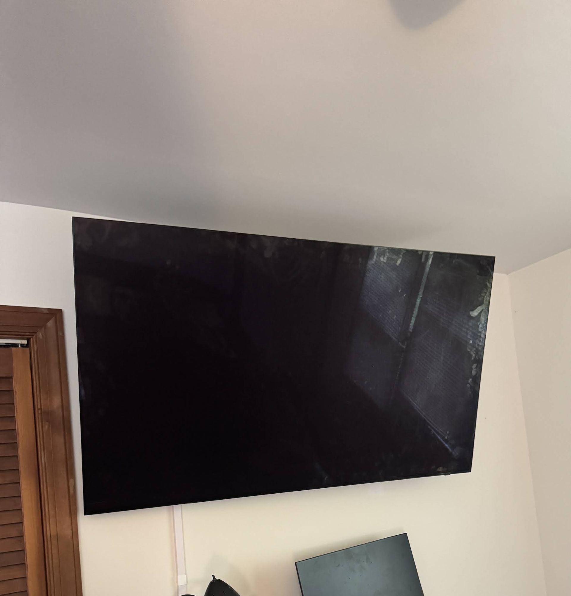 Hang It Right gallery photo